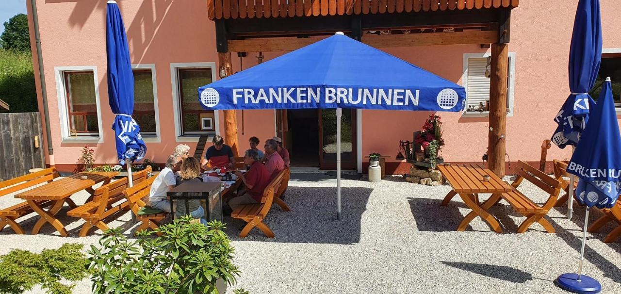 Gasthaus Zum Schneider Pottenstein Ngoại thất bức ảnh